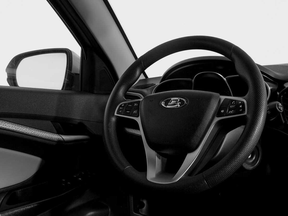 Лада (ВАЗ) Веста б/у, 2019, Механическая. Фото: #9