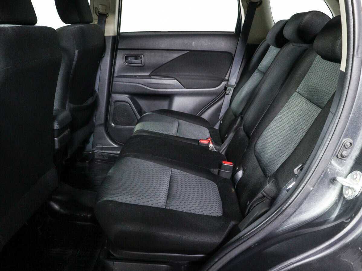 Митсубиши Оутлэндер б/у, 2015, Вариатор. Фото: #7