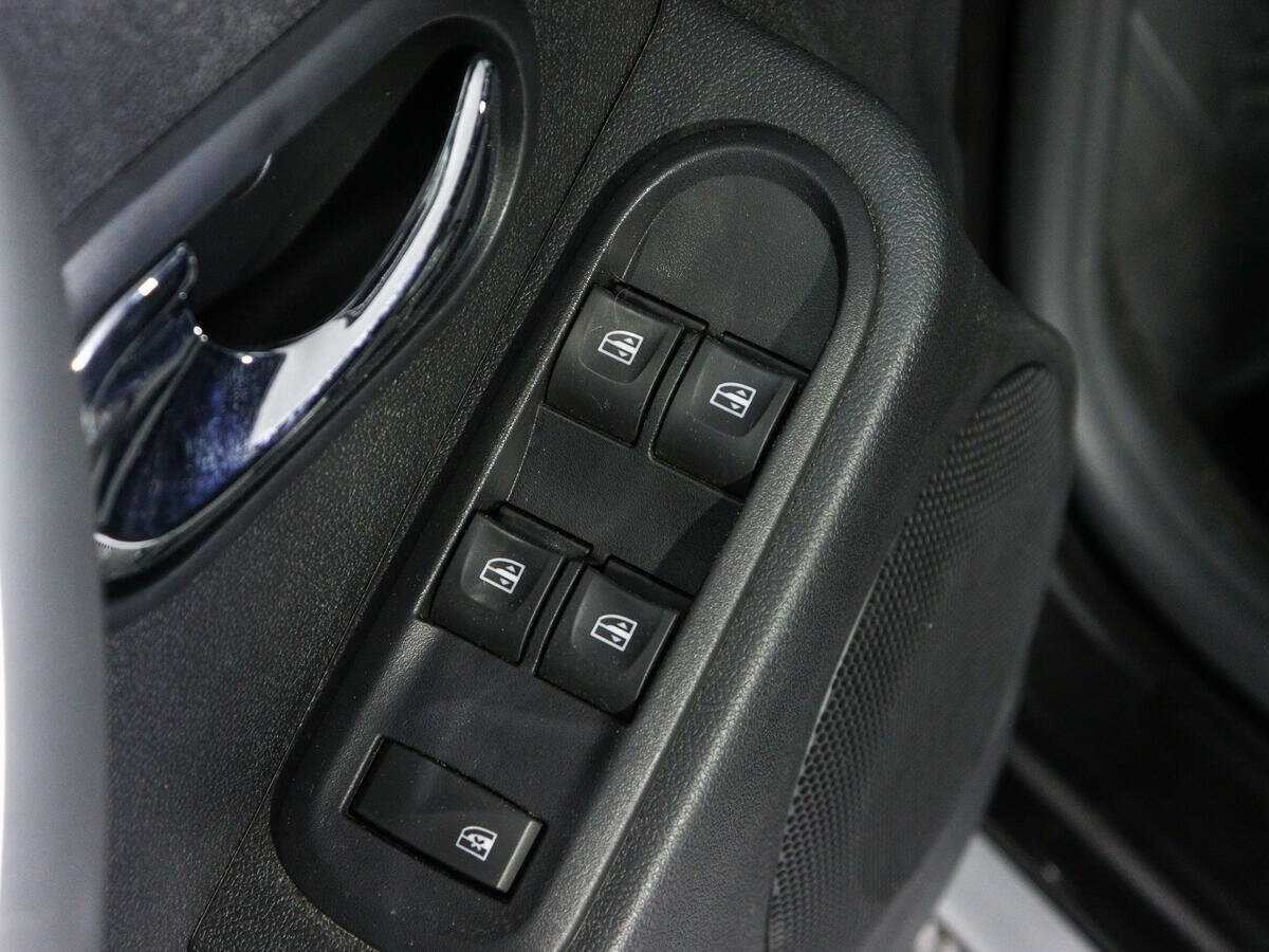 Ниссан Террано б/у, 2019, Механическая. Фото: #14