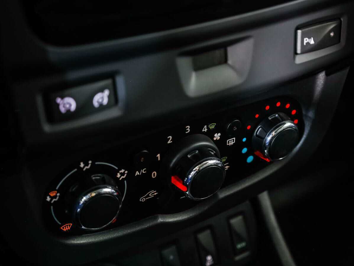 Рено Дастер б/у, 2019, Механическая. Фото: #13