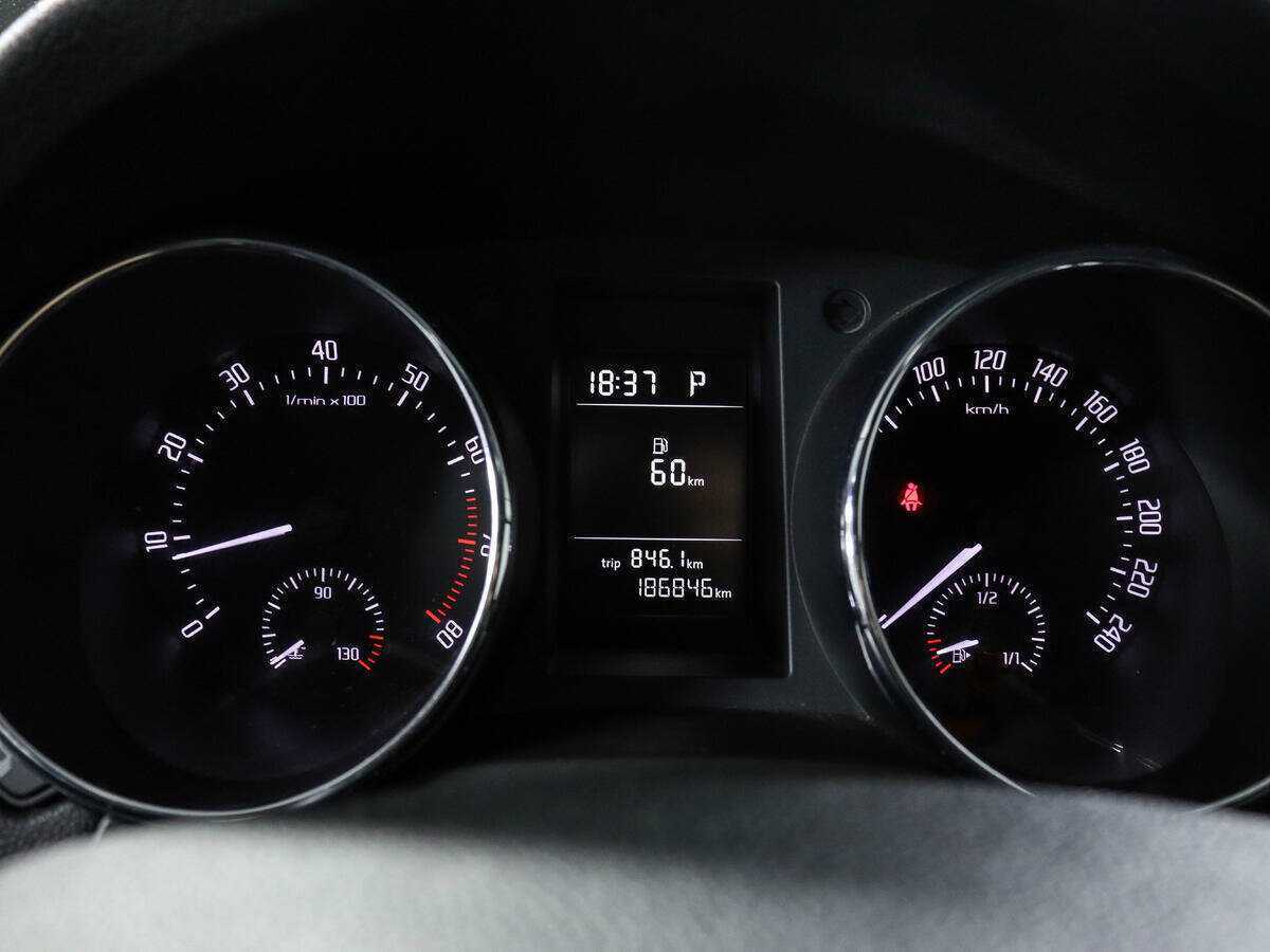 Шкода Йети б/у, 2012, Роботизированная. Фото: #7