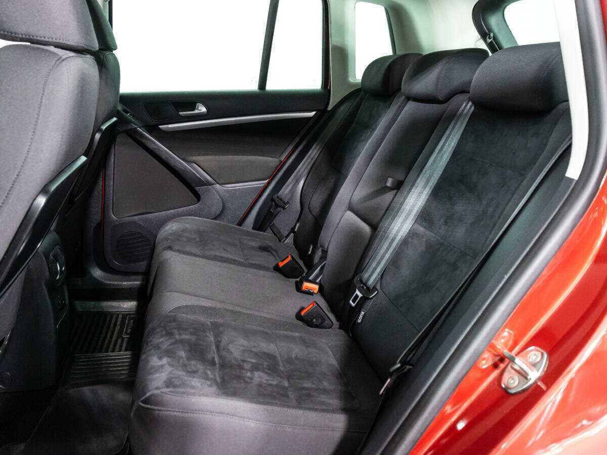 Фольксваген Тигуан б/у, 2012, Автоматическая. Фото: #9