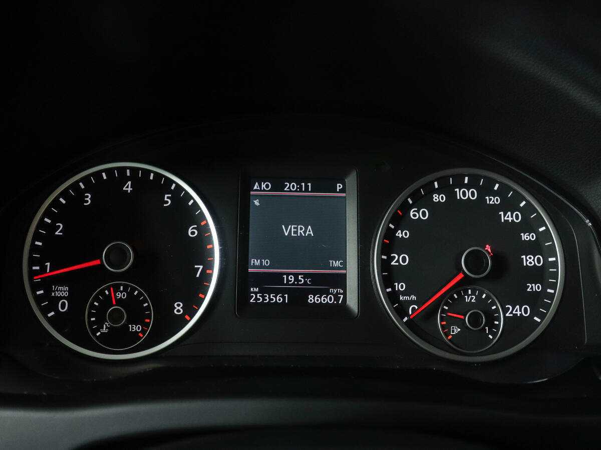 Фольксваген Тигуан б/у, 2012, Автоматическая. Фото: #8