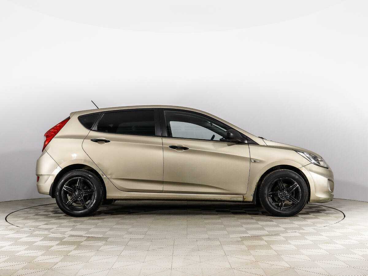 Хендай Солярис б/у, 2013, Автоматическая. Фото: #3