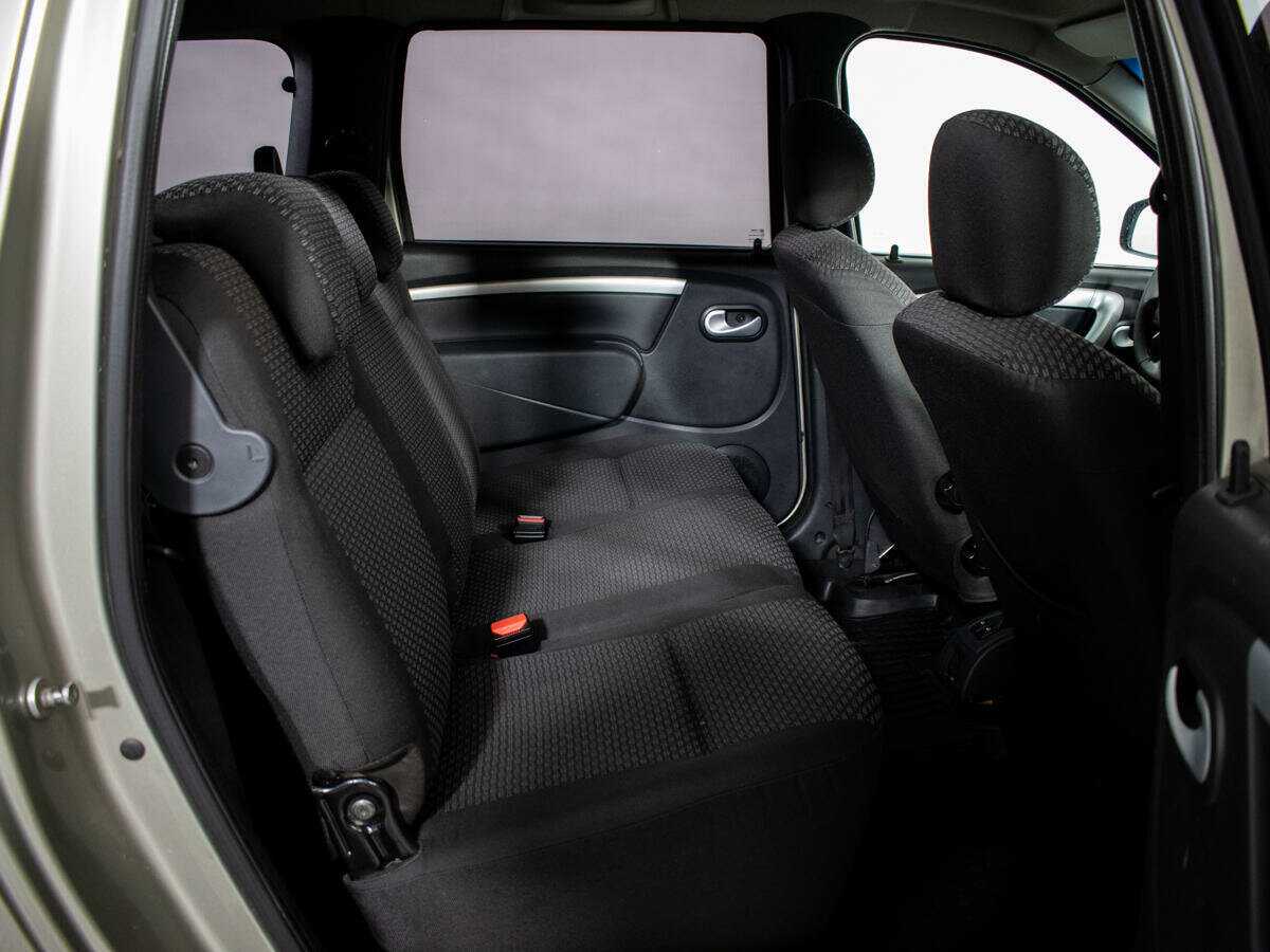 Лада (ВАЗ) Ларгус б/у, 2014, Механическая. Фото: #5