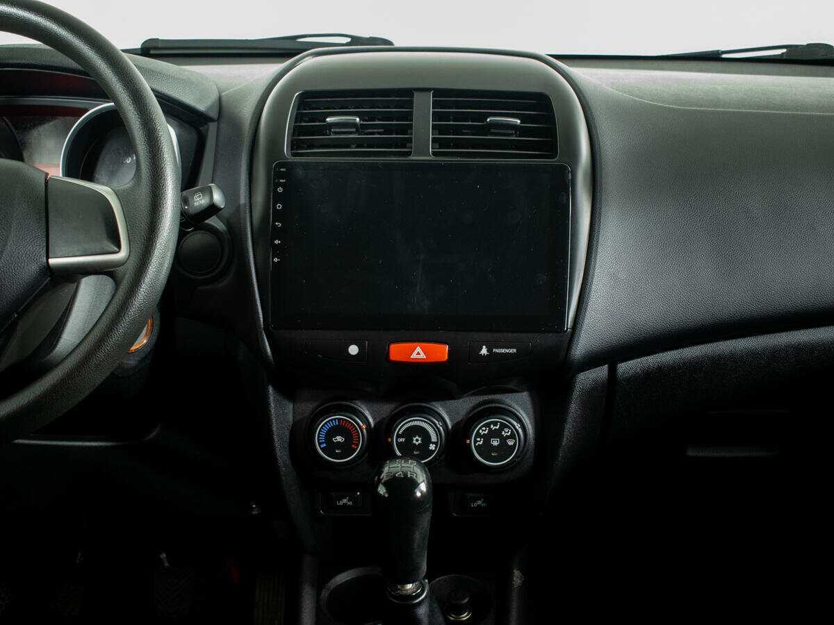 Митсубиши АС-Икс б/у, 2014, Механическая. Фото: #10