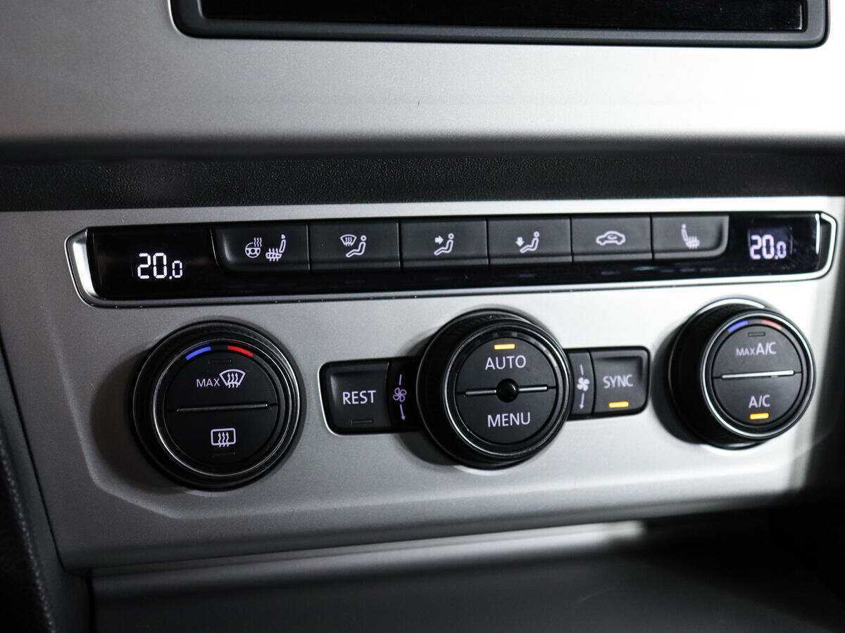 Фольксваген Пассат б/у, 2016, Роботизированная. Фото: #16