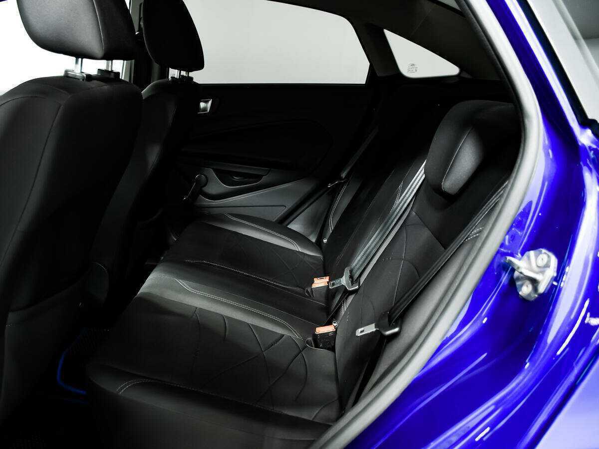 Форд Фиеста б/у, 2016, Роботизированная. Фото: #11