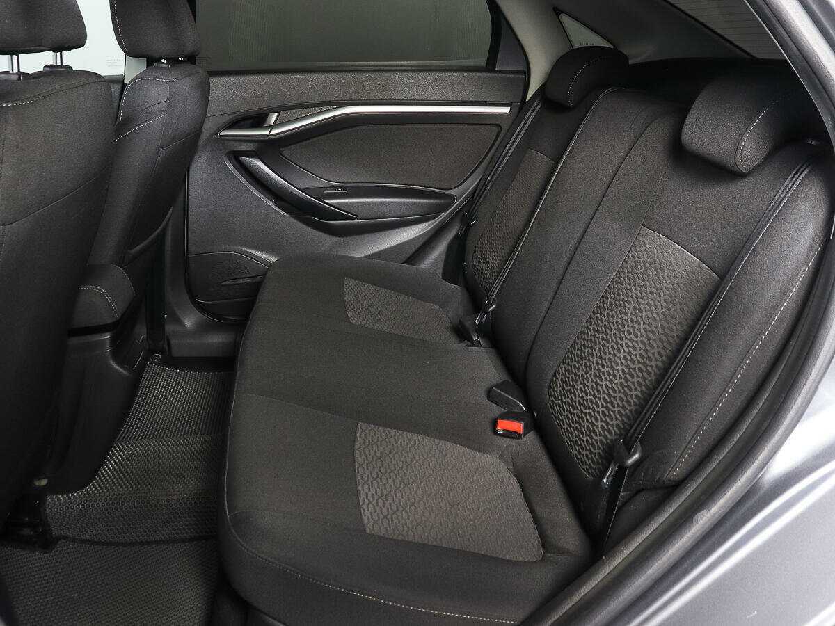 Лада (ВАЗ) Веста б/у, 2020, Механическая. Фото: #9