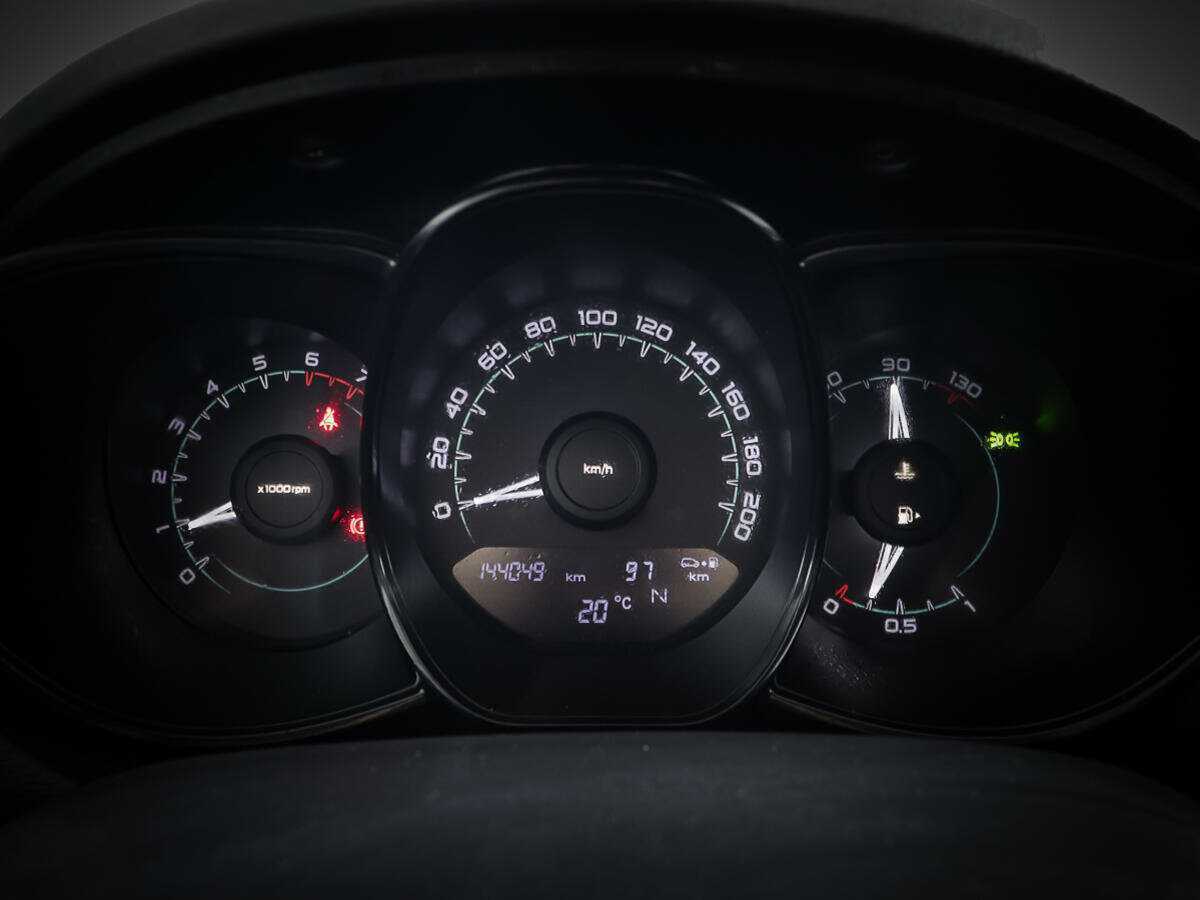 Лада (ВАЗ) Веста б/у, 2016, Роботизированная. Фото: #12