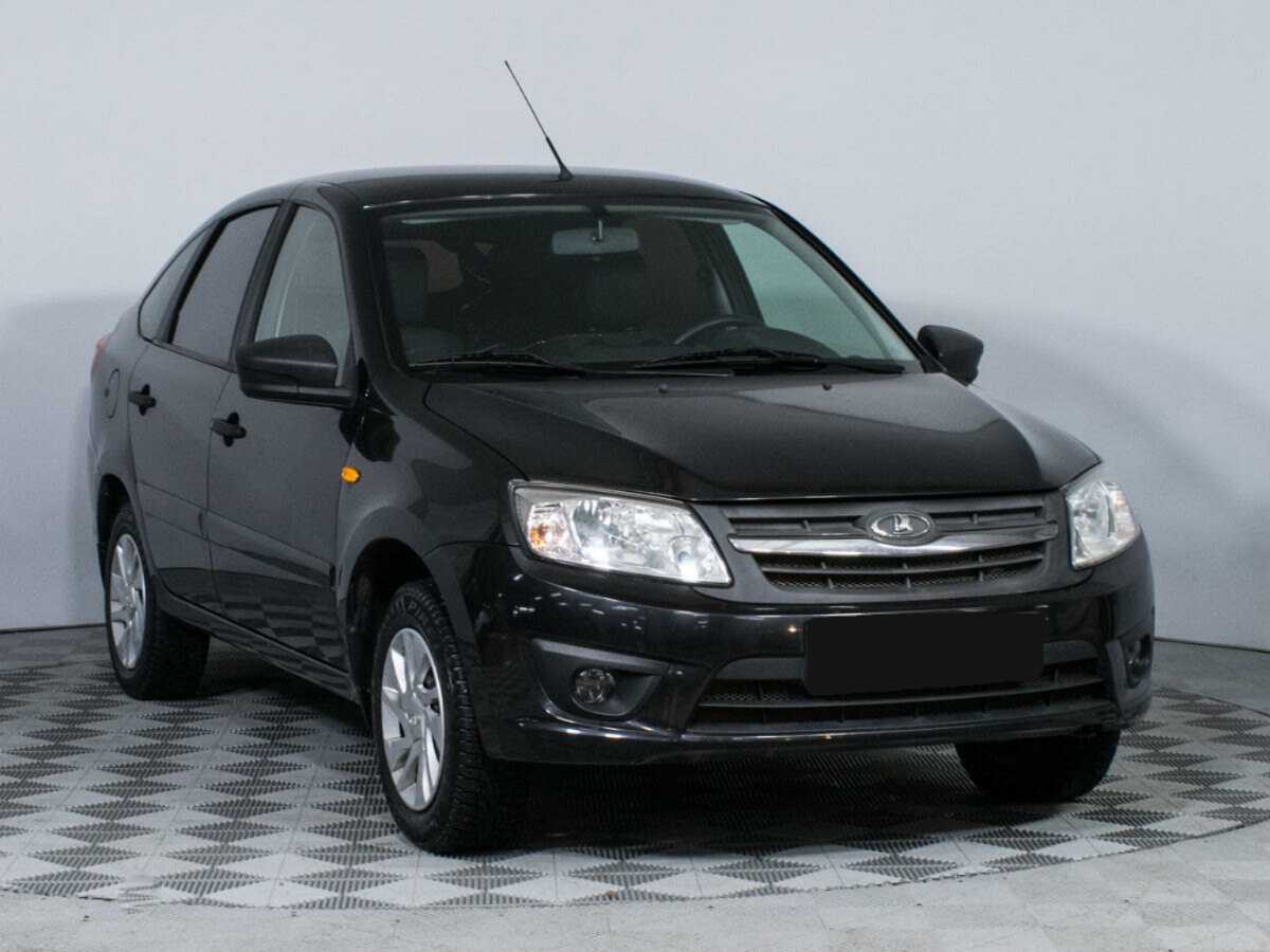 Лада (ВАЗ) Гранта б/у, 2015, Роботизированная. Фото: #2