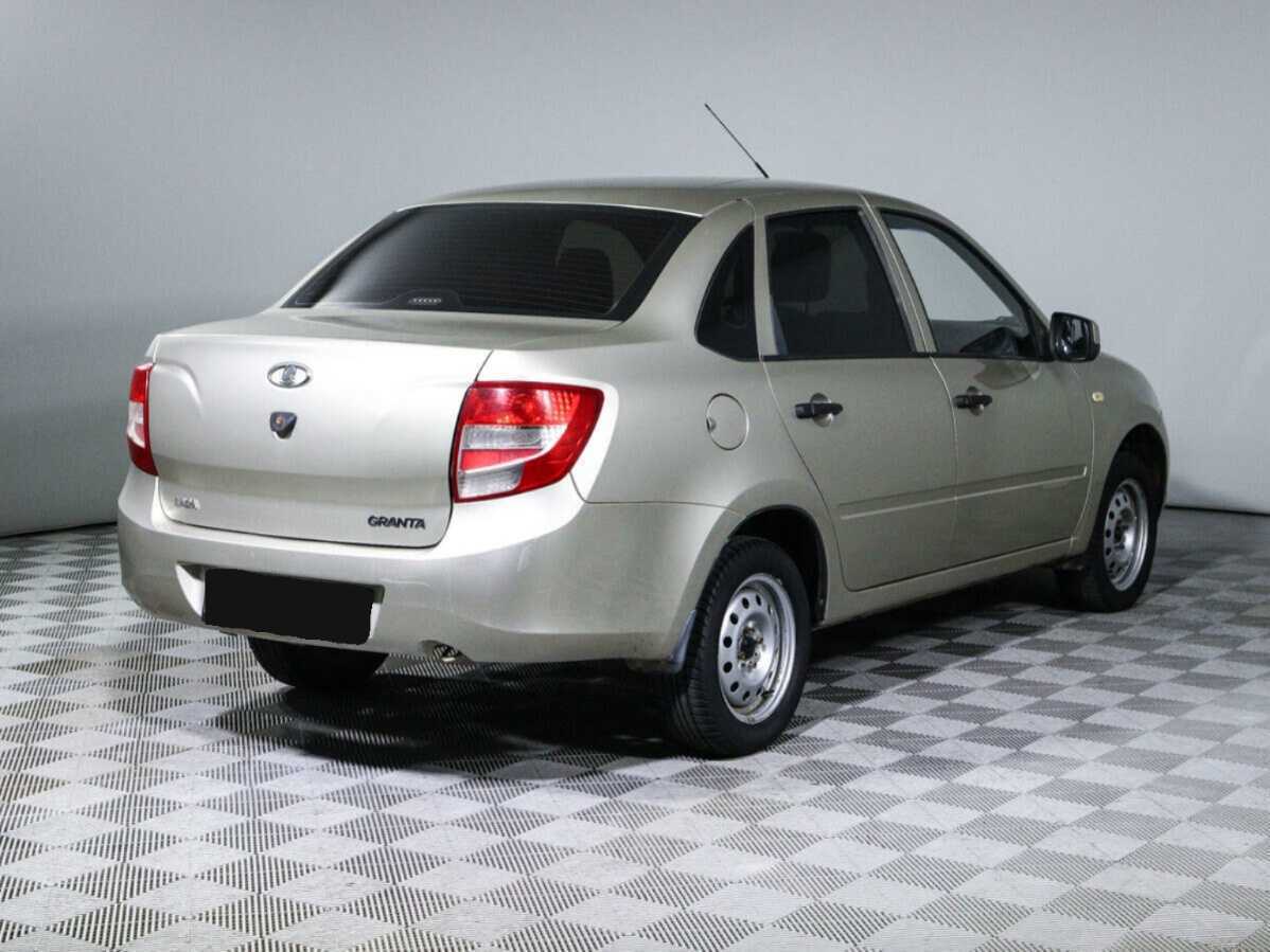 Лада (ВАЗ) Гранта б/у, 2013, Механическая. Фото: #3