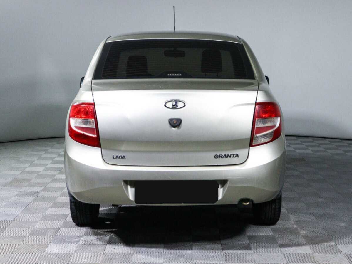 Лада (ВАЗ) Гранта б/у, 2013, Механическая. Фото: #4