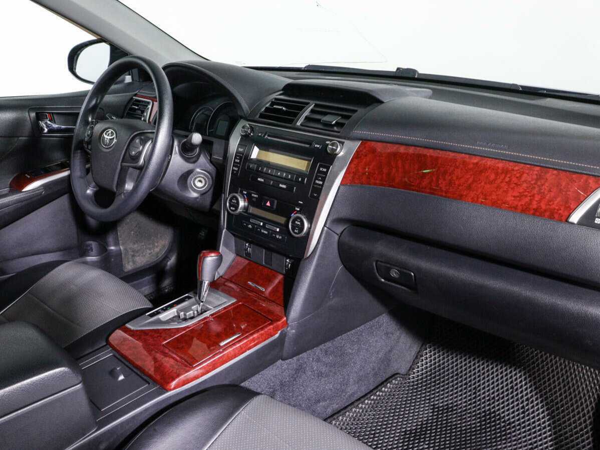 Тойота Камри б/у, 2013, Автоматическая. Фото: #8