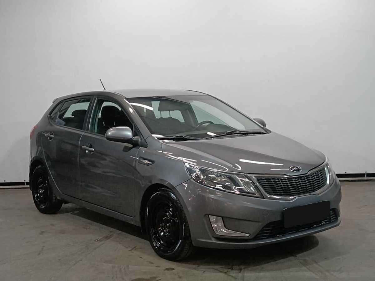 Киа Рио б/у, 2015, Механическая. Фото: #2