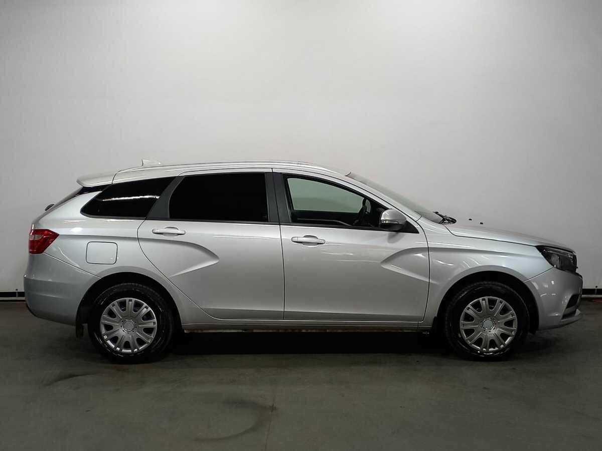 Лада (ВАЗ) Веста б/у, 2021, Механическая. Фото: #3