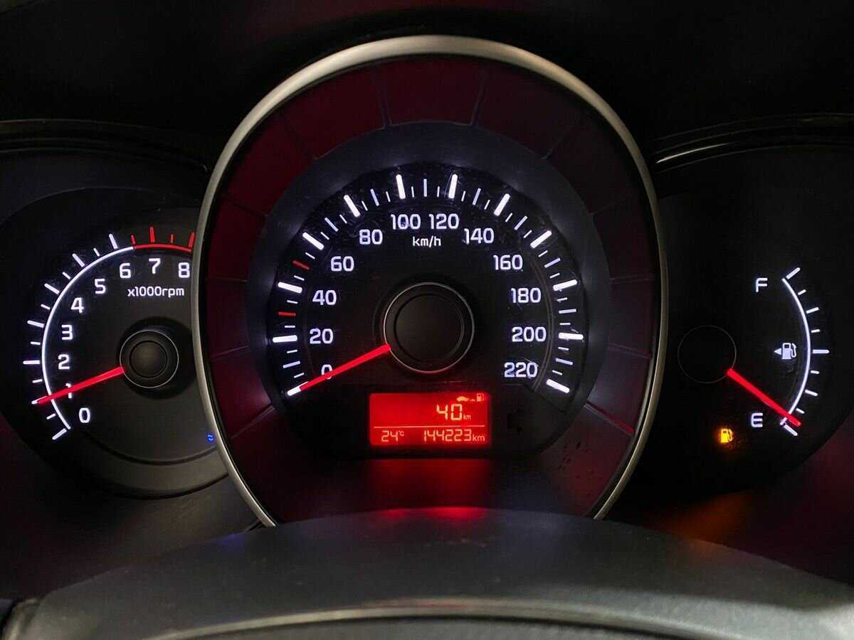 Киа Рио б/у, 2015, Механическая. Фото: #12