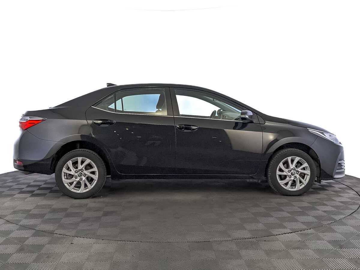 Тойота Королла б/у, 2017, Вариатор. Фото: #3