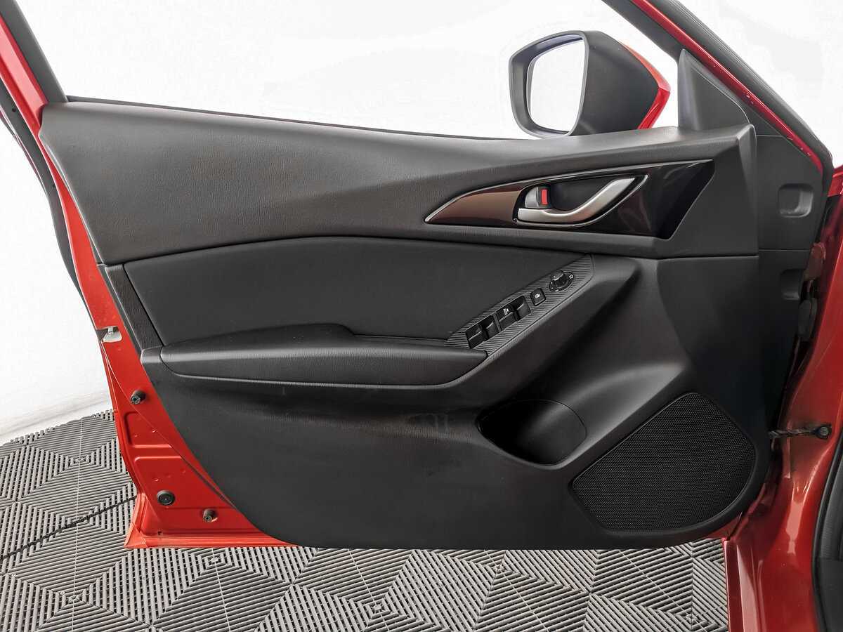 Мазда 3 б/у, 2015, Автоматическая. Фото: #14