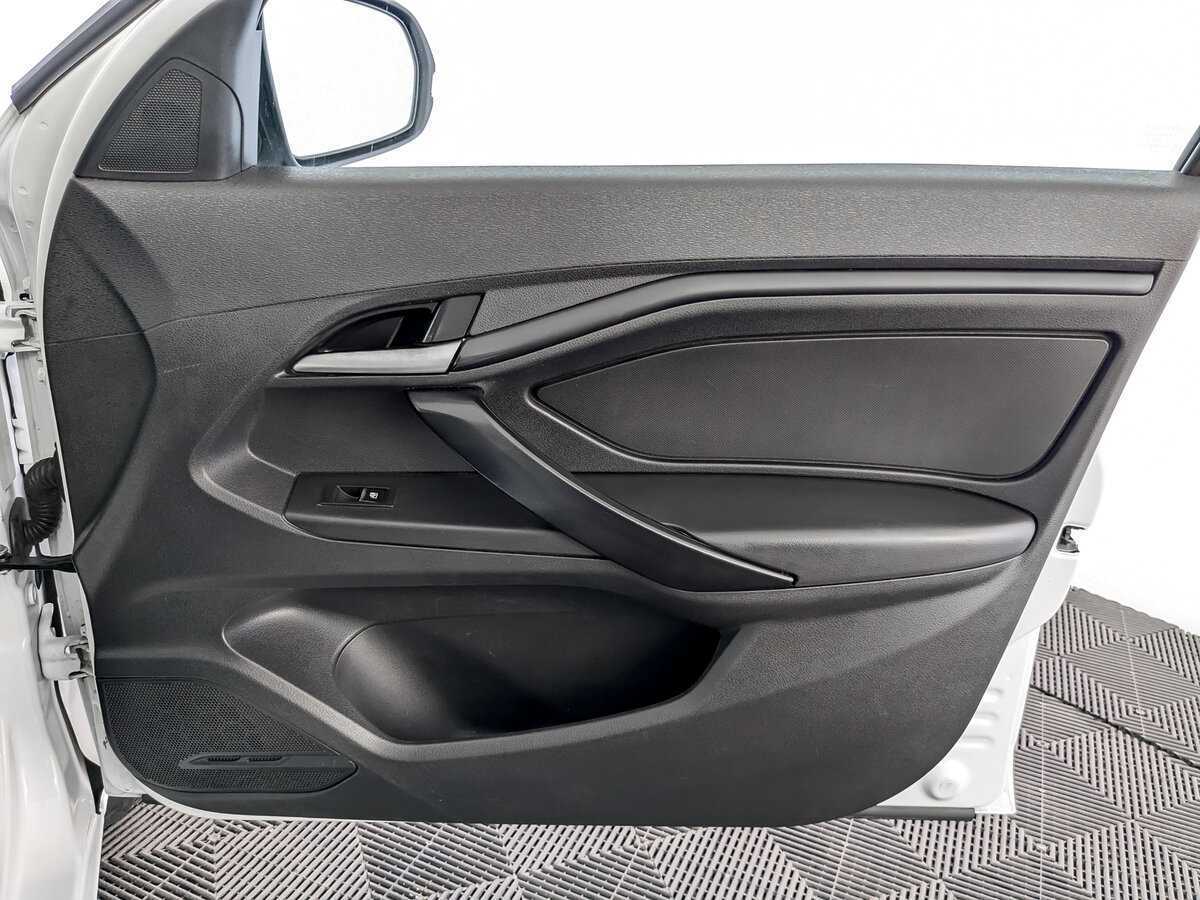 Лада (ВАЗ) Веста б/у, 2019, Механическая. Фото: #19