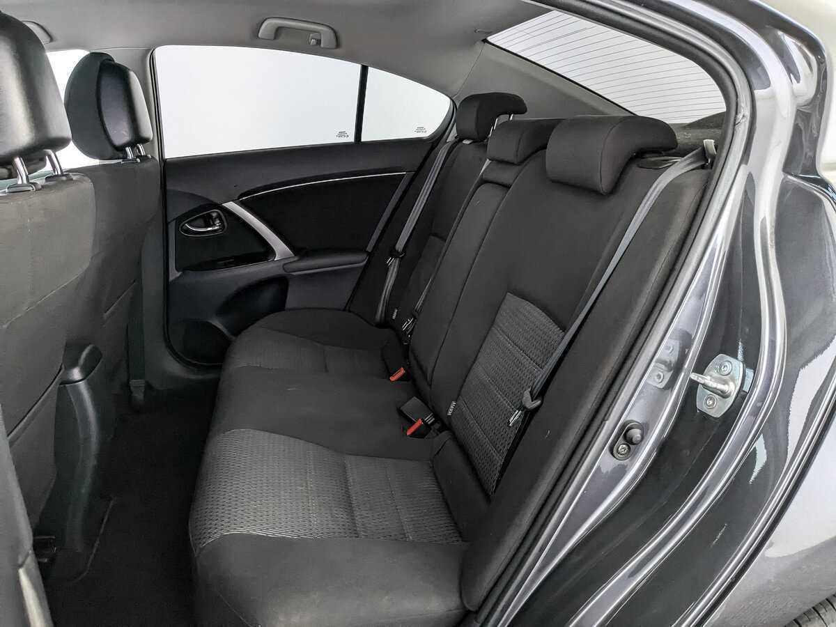 Тойота Авенсис б/у, 2012, Вариатор. Фото: #9