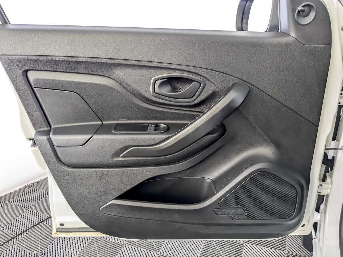 Лада (ВАЗ) ИКСРЭЙ б/у, 2018, Механическая. Фото: #14