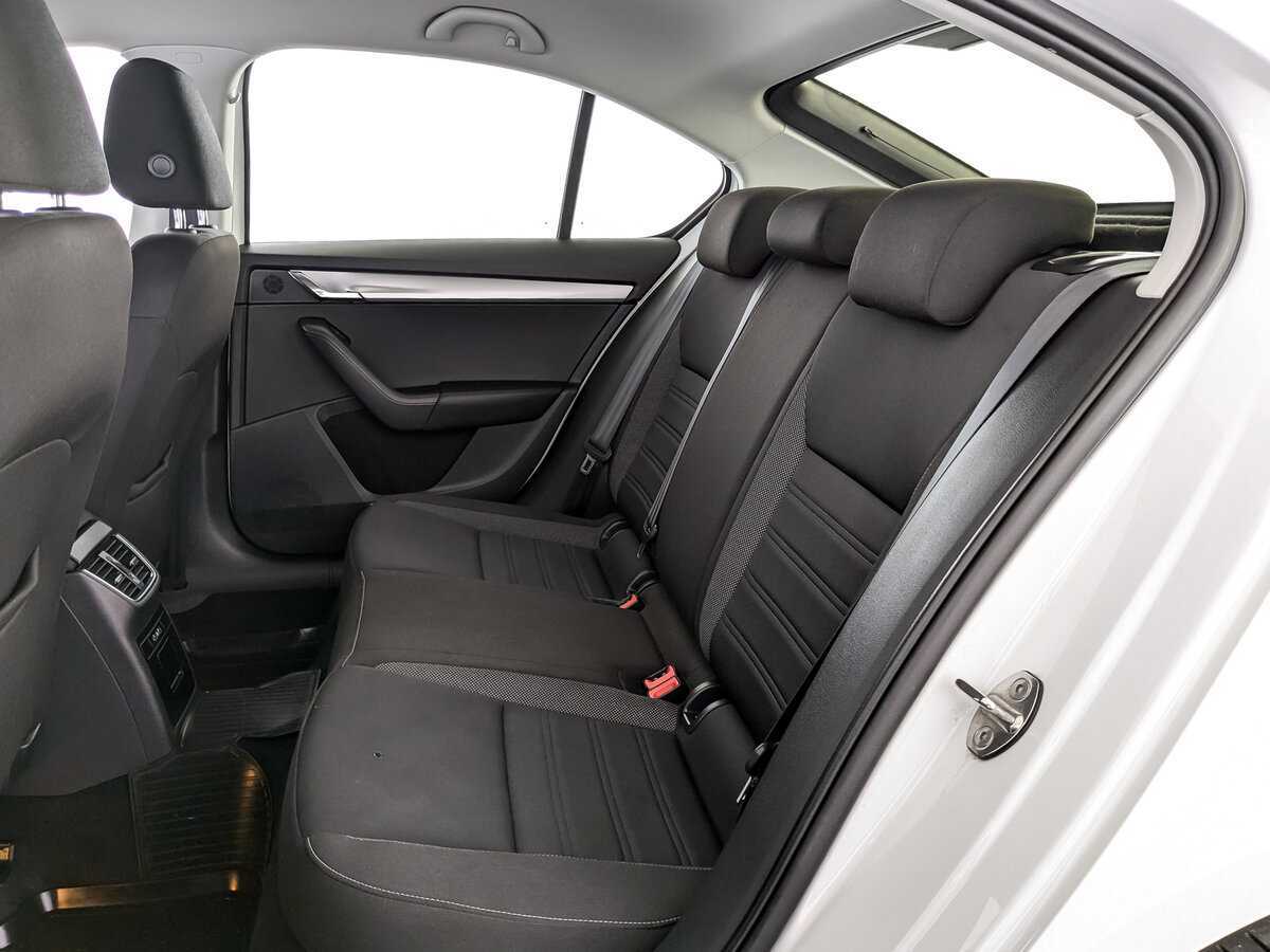 Шкода Октавия б/у, 2019, Механическая. Фото: #9