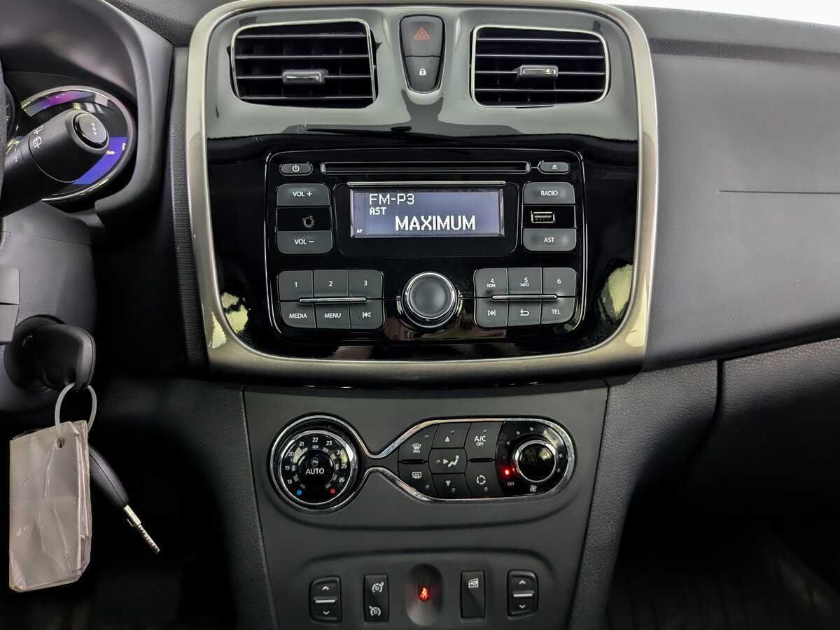 Рено Сандеро б/у, 2016, Автоматическая. Фото: #12