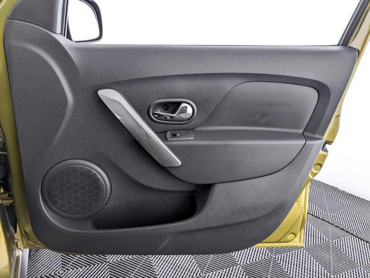 Рено Сандеро б/у, 2016, Автоматическая. Фото: #19