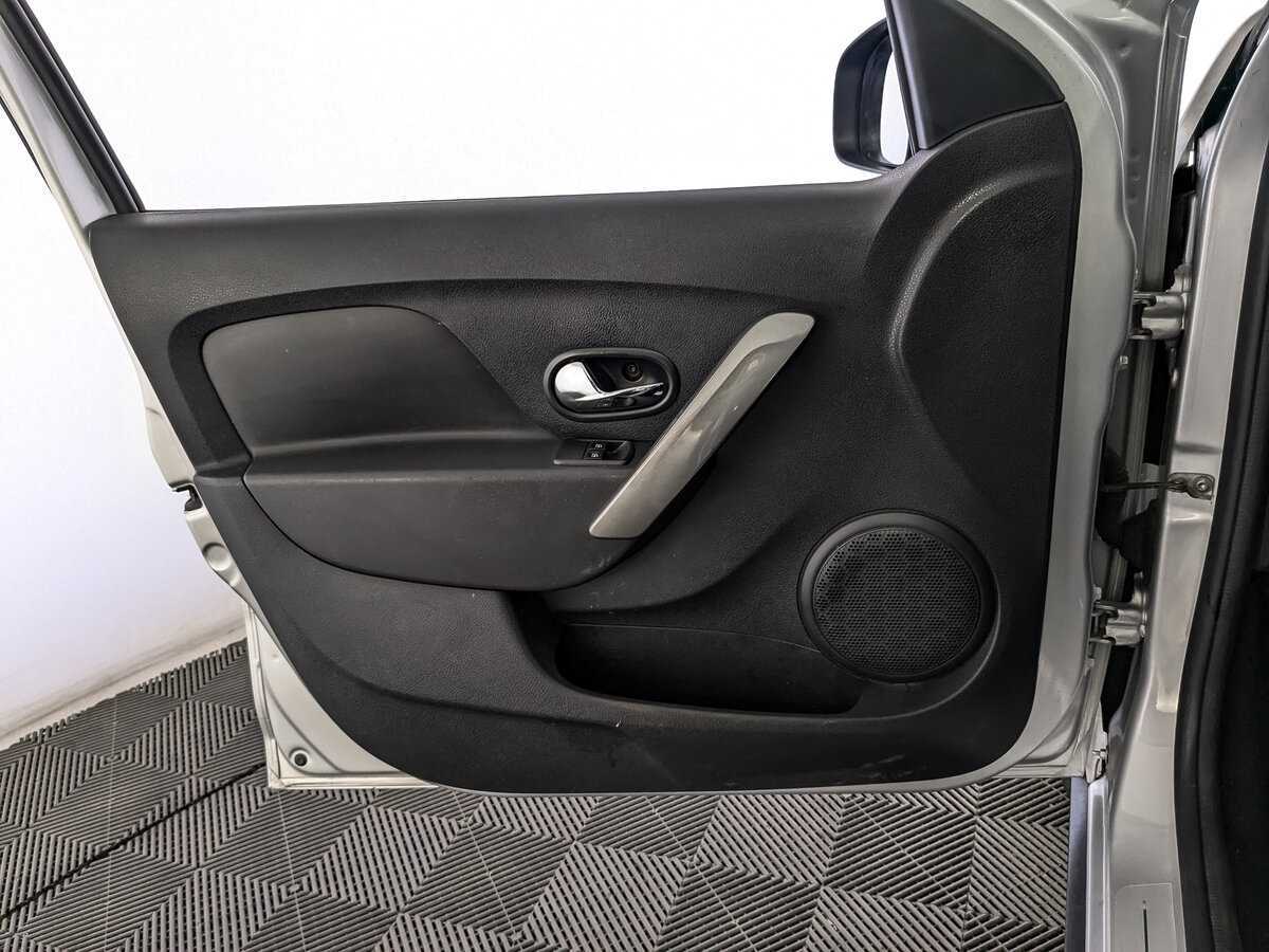 Рено Сандеро б/у, 2019, Автоматическая. Фото: #14