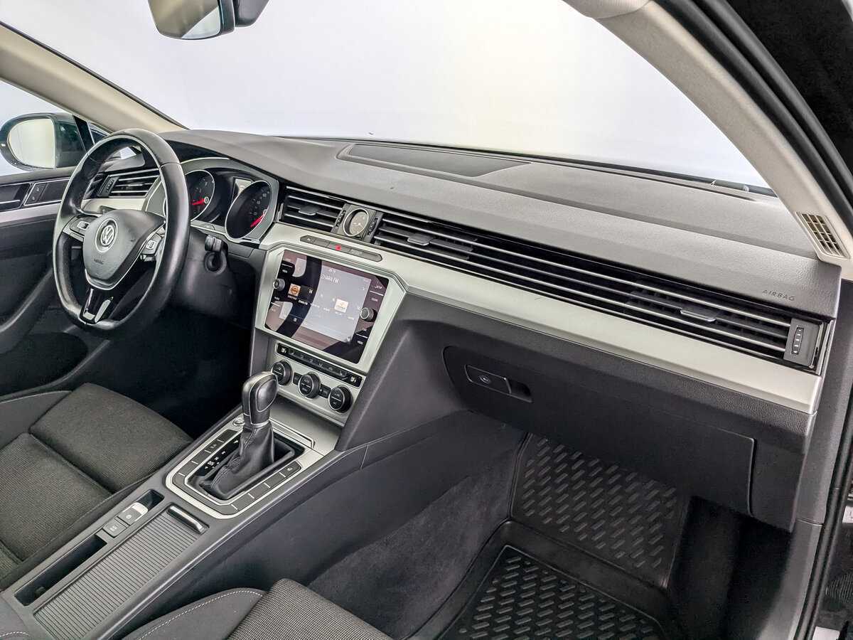 Фольксваген Пассат б/у, 2018, Роботизированная. Фото: #8