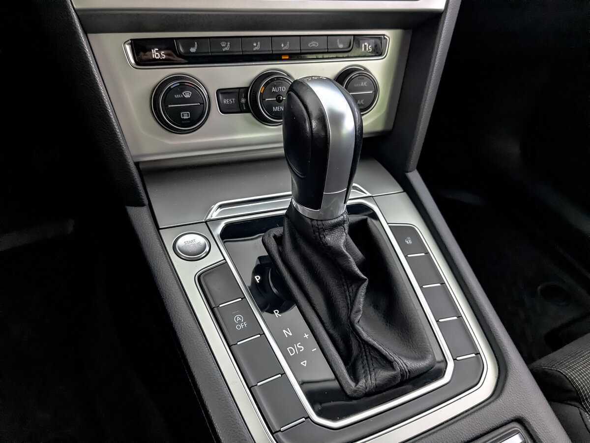 Фольксваген Пассат б/у, 2018, Роботизированная. Фото: #20