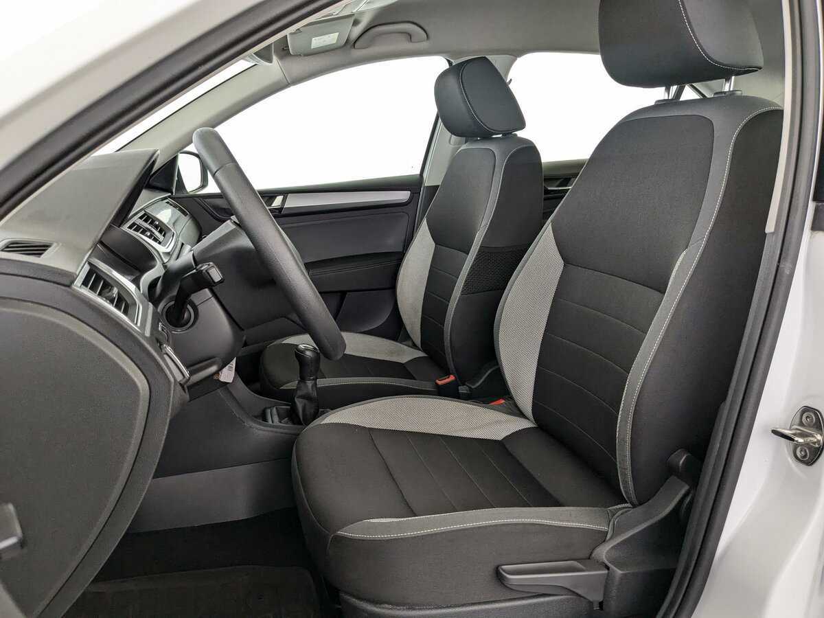 Шкода Рапид б/у, 2019, Механическая. Фото: #12