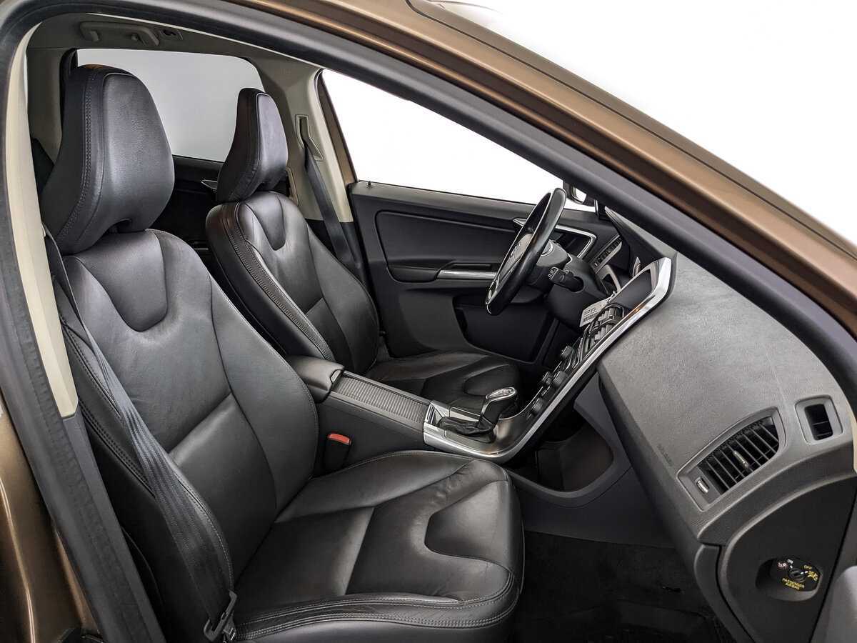 Вольво ИксЦ60 б/у, 2012, Автоматическая. Фото: #19