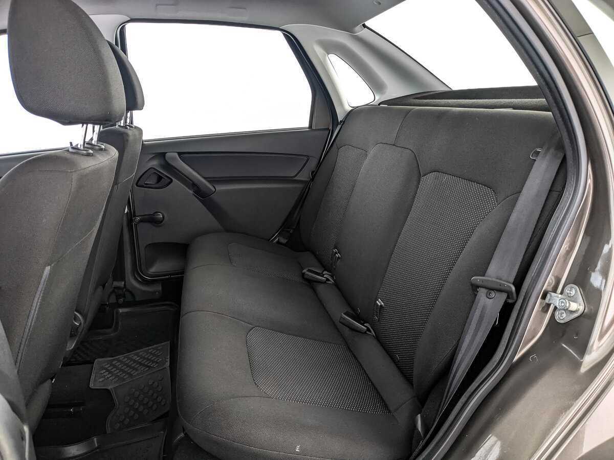 Лада (ВАЗ) Гранта б/у, 2020, Механическая. Фото: #12