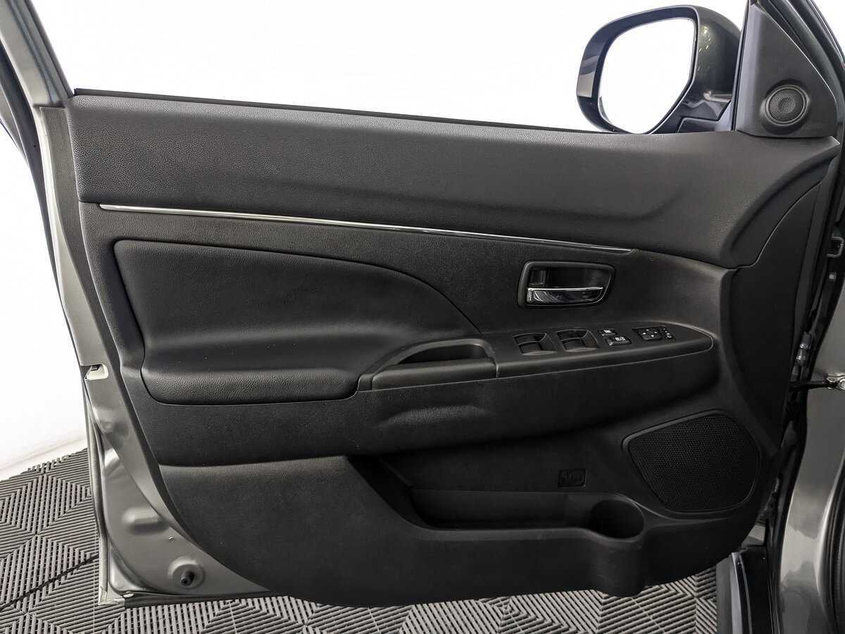 Митсубиши АС-Икс б/у, 2014, Вариатор. Фото: #13