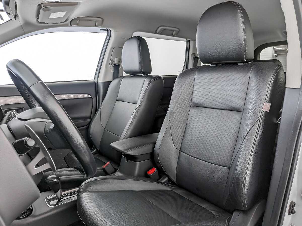 Митсубиши Оутлэндер б/у, 2014, Вариатор. Фото: #15