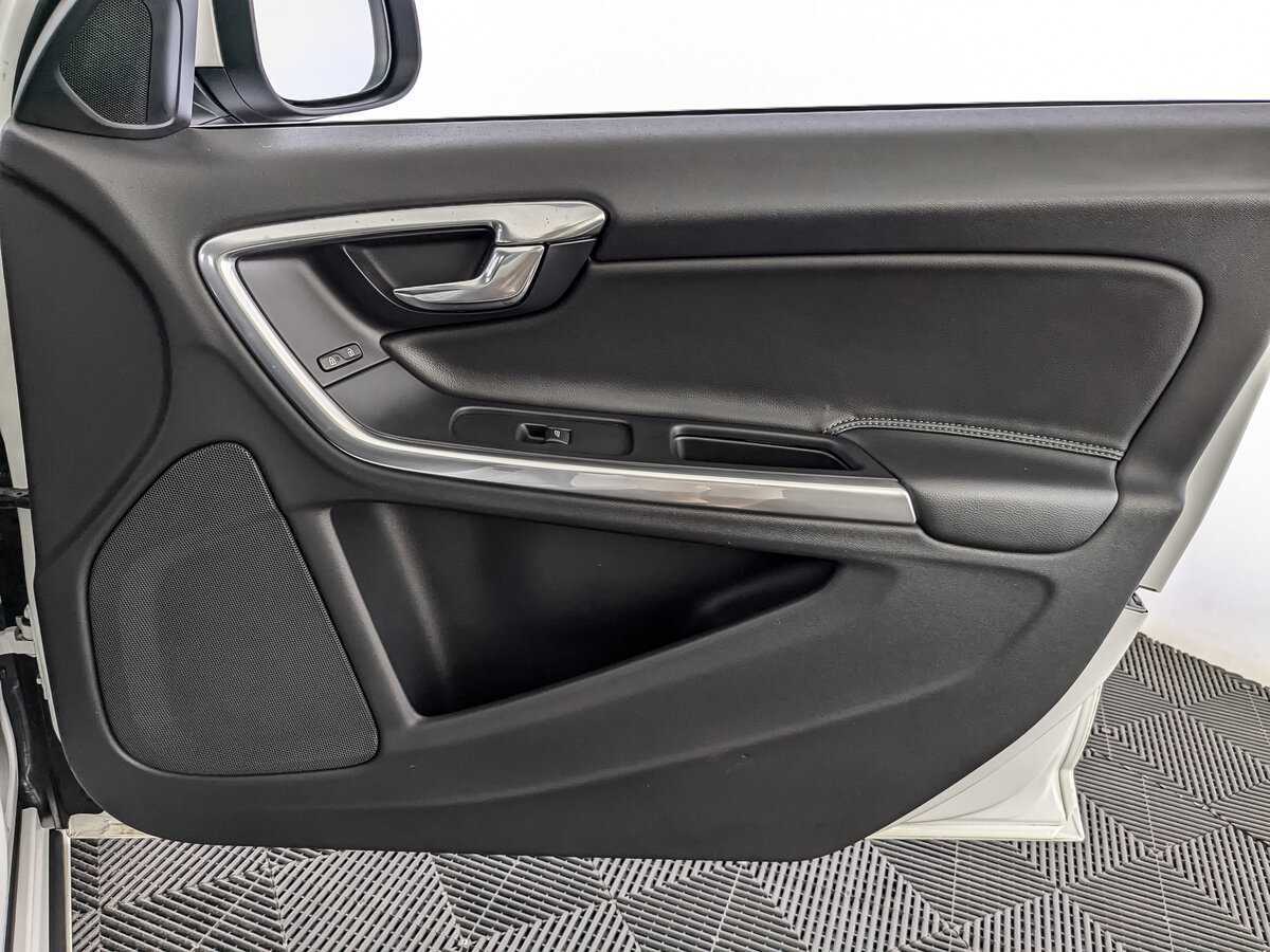 Вольво С60 б/у, 2016, Автоматическая. Фото: #20