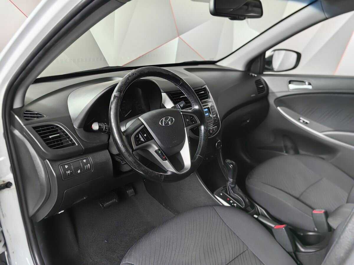 Хендай Солярис б/у, 2014, Автоматическая. Фото: #13