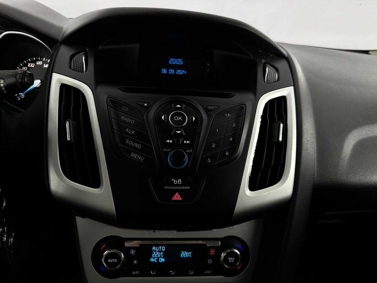 Форд Фокус б/у, 2013, Роботизированная. Фото: #10