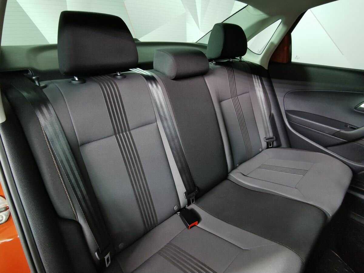 Фольксваген Поло б/у, 2016, Автоматическая. Фото: #12