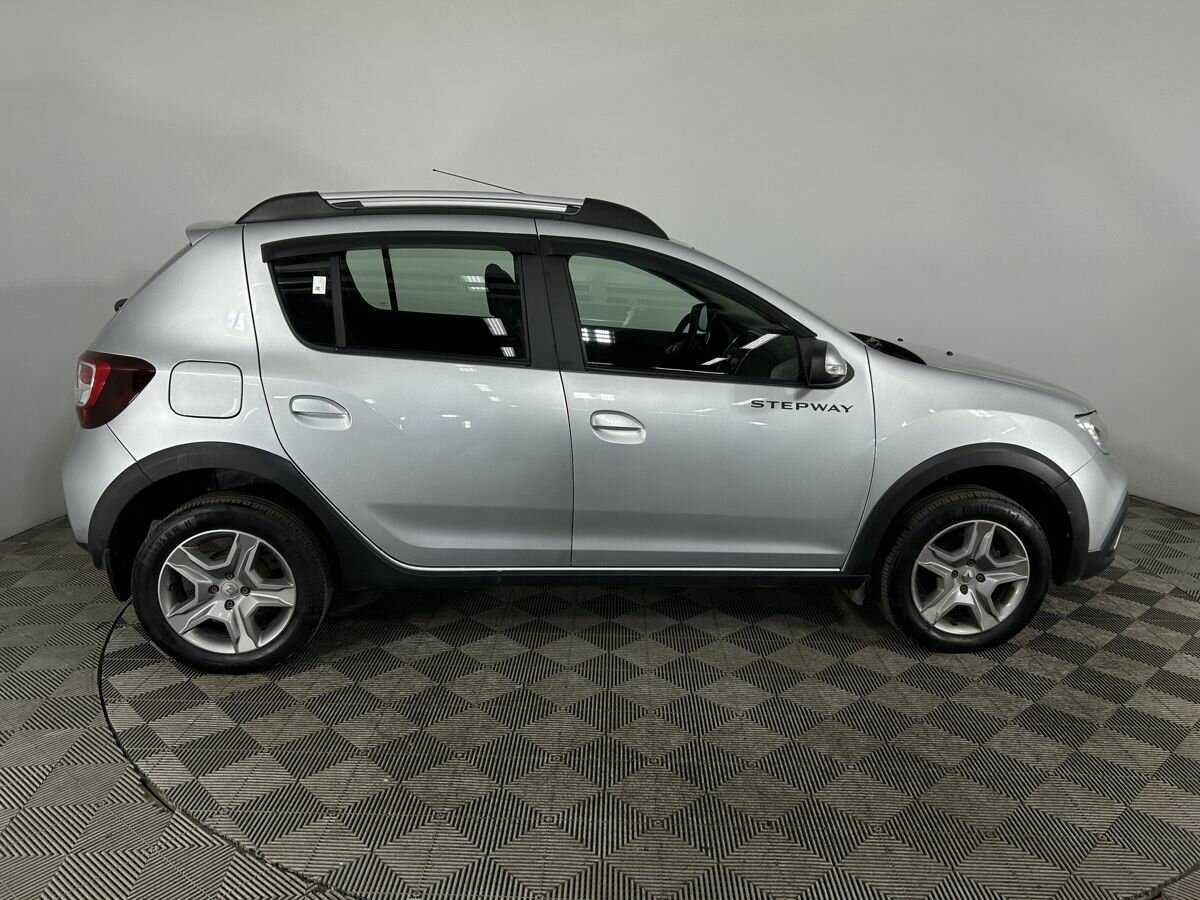 Рено Сандеро б/у, 2021, Механическая. Фото: #3