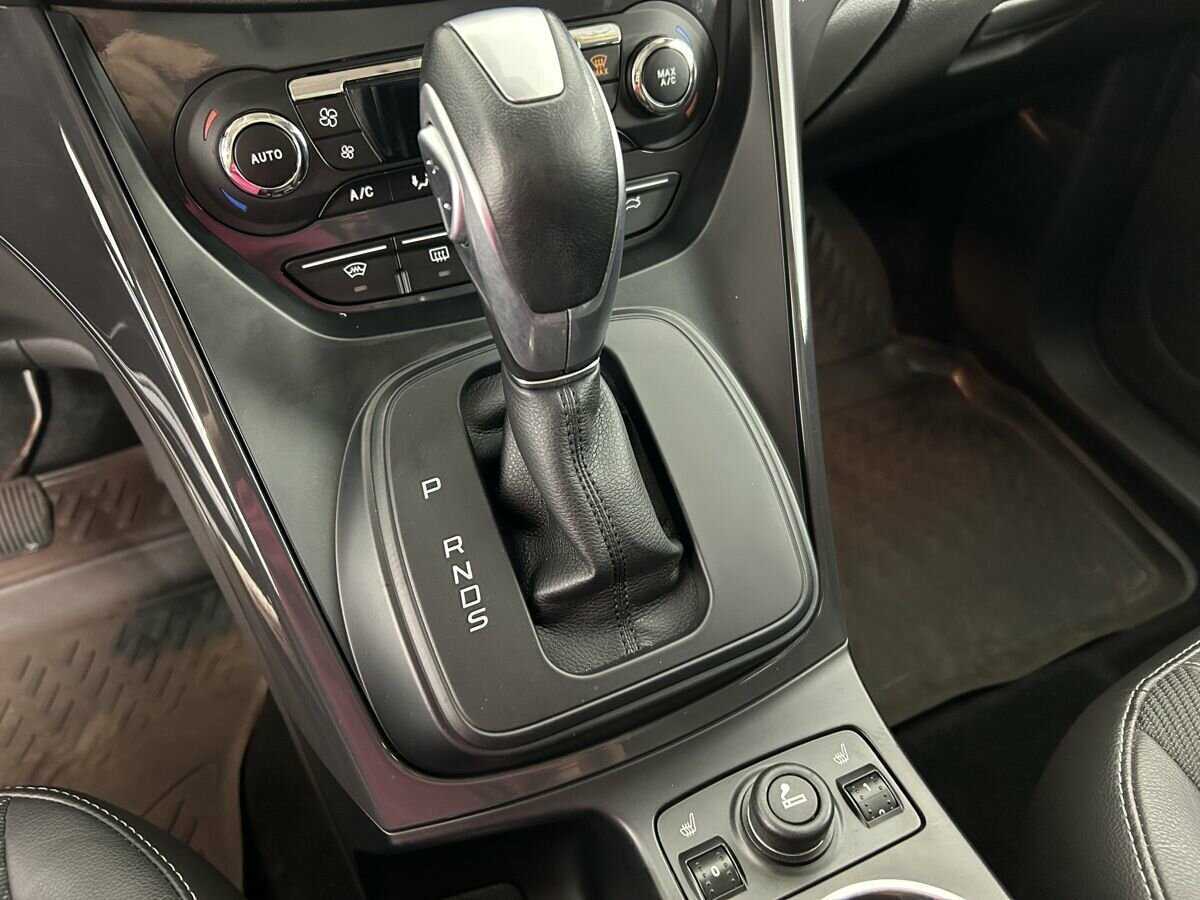 Форд Куга б/у, 2015, Автоматическая. Фото: #11