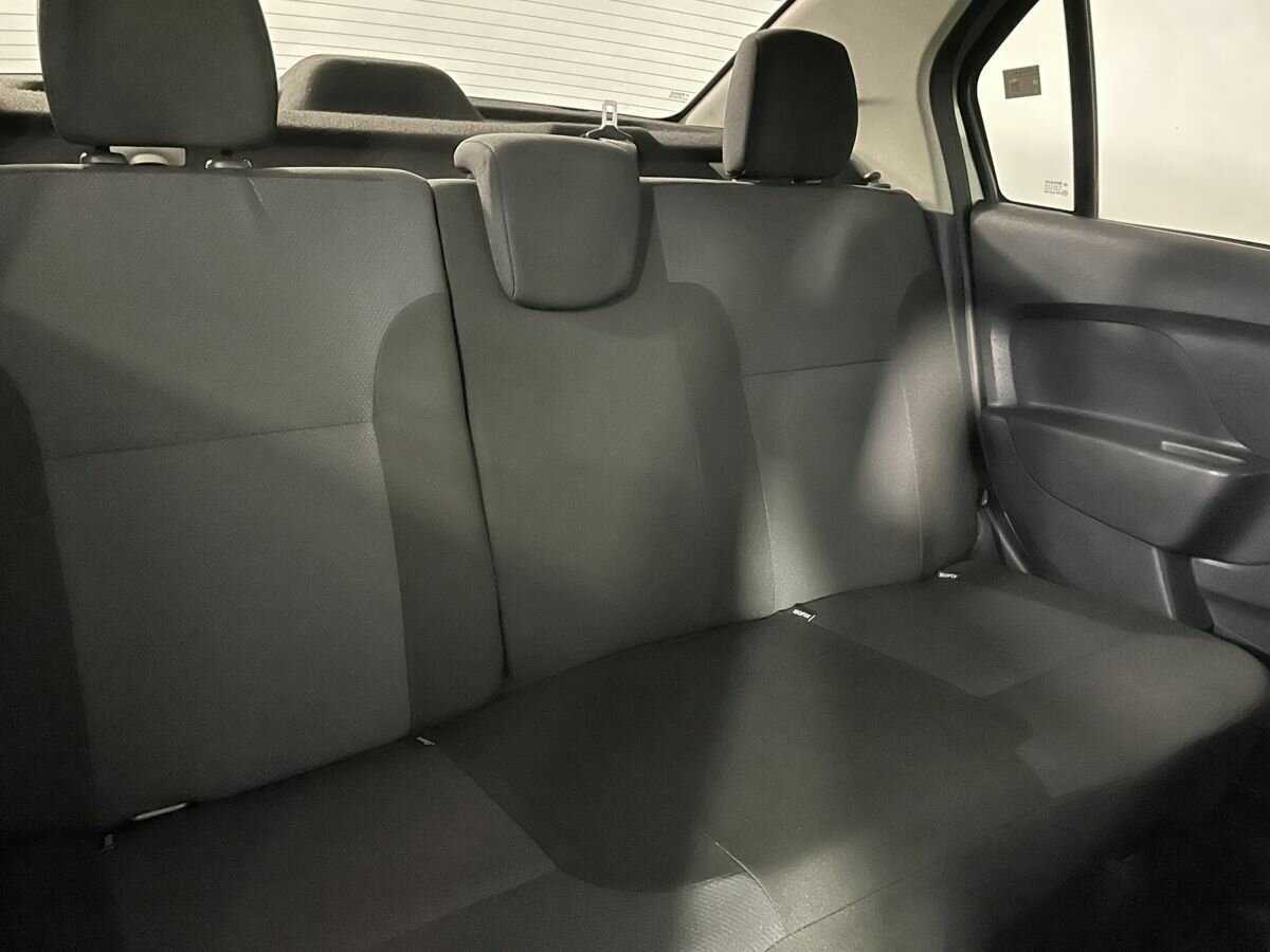 Рено Логан б/у, 2018, Механическая. Фото: #14