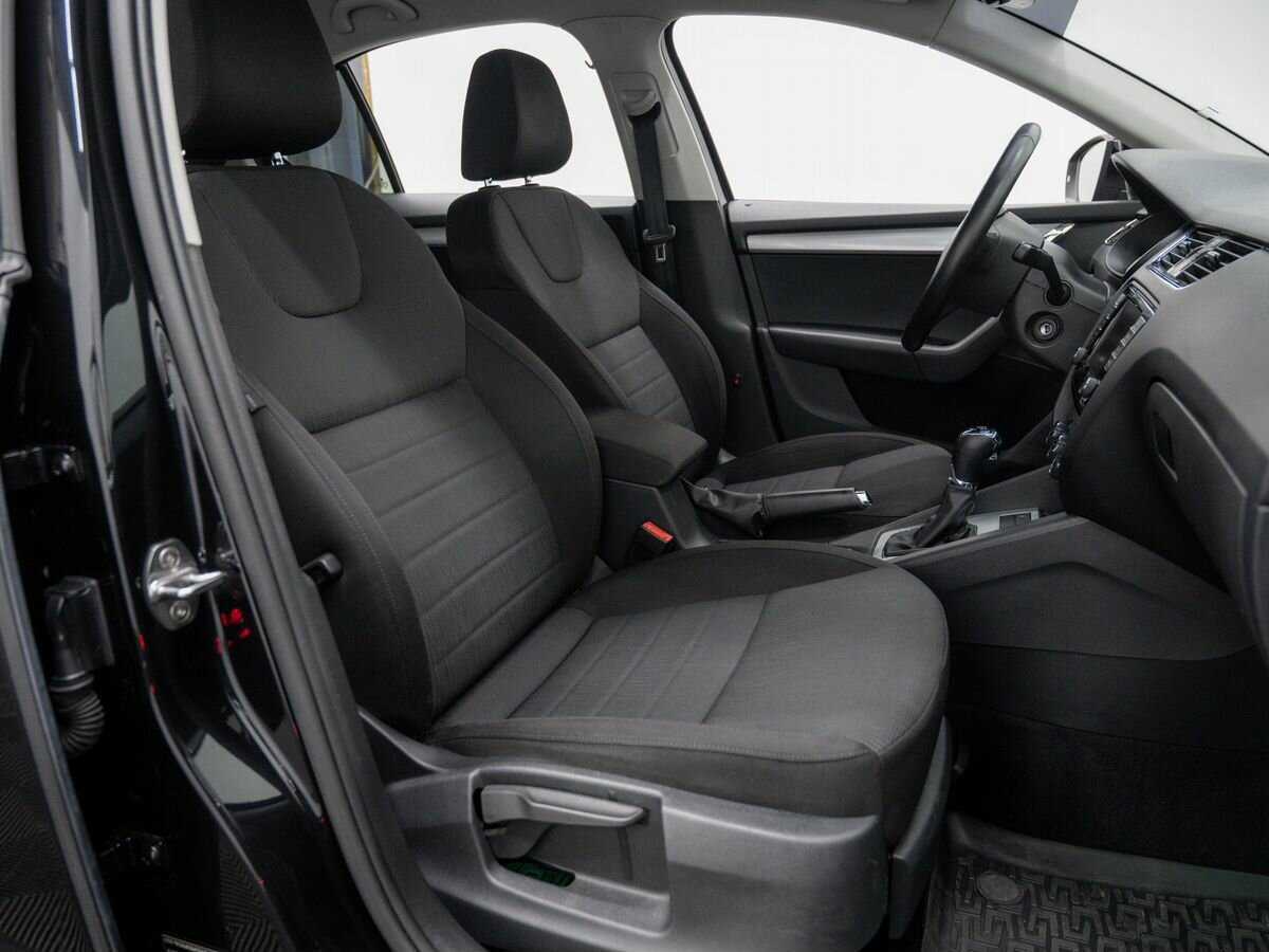 Шкода Октавия б/у, 2016, Роботизированная. Фото: #7