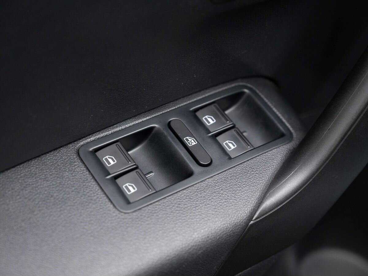 Фольксваген Поло б/у, 2019, Роботизированная. Фото: #17