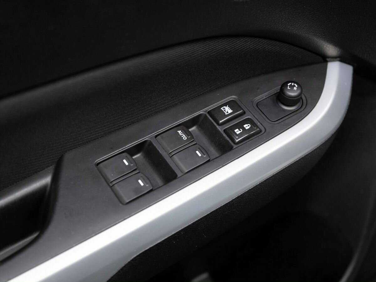 Сузуки Витара б/у, 2016, Автоматическая. Фото: #14