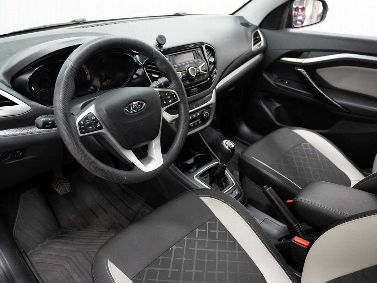 Лада (ВАЗ) Веста б/у, 2020, Механическая. Фото: #6