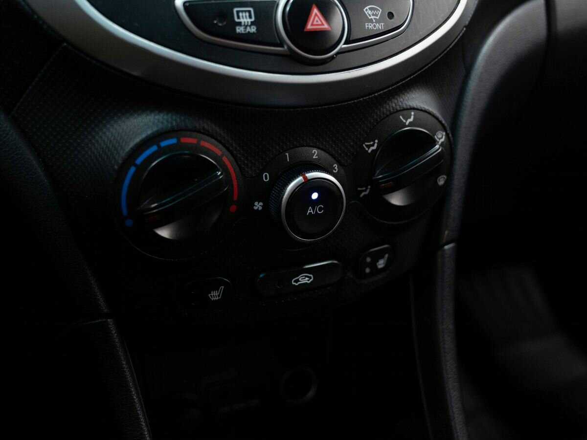 Хендай Солярис б/у, 2013, Механическая. Фото: #19