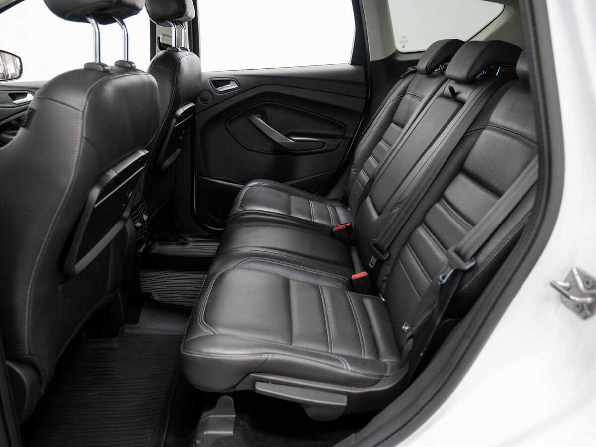 Форд Куга б/у, 2016, Автоматическая. Фото: #11